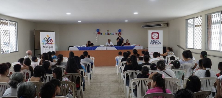 INAGURACION DE CURSO VACACIONALES EN LA PARROQUIA.